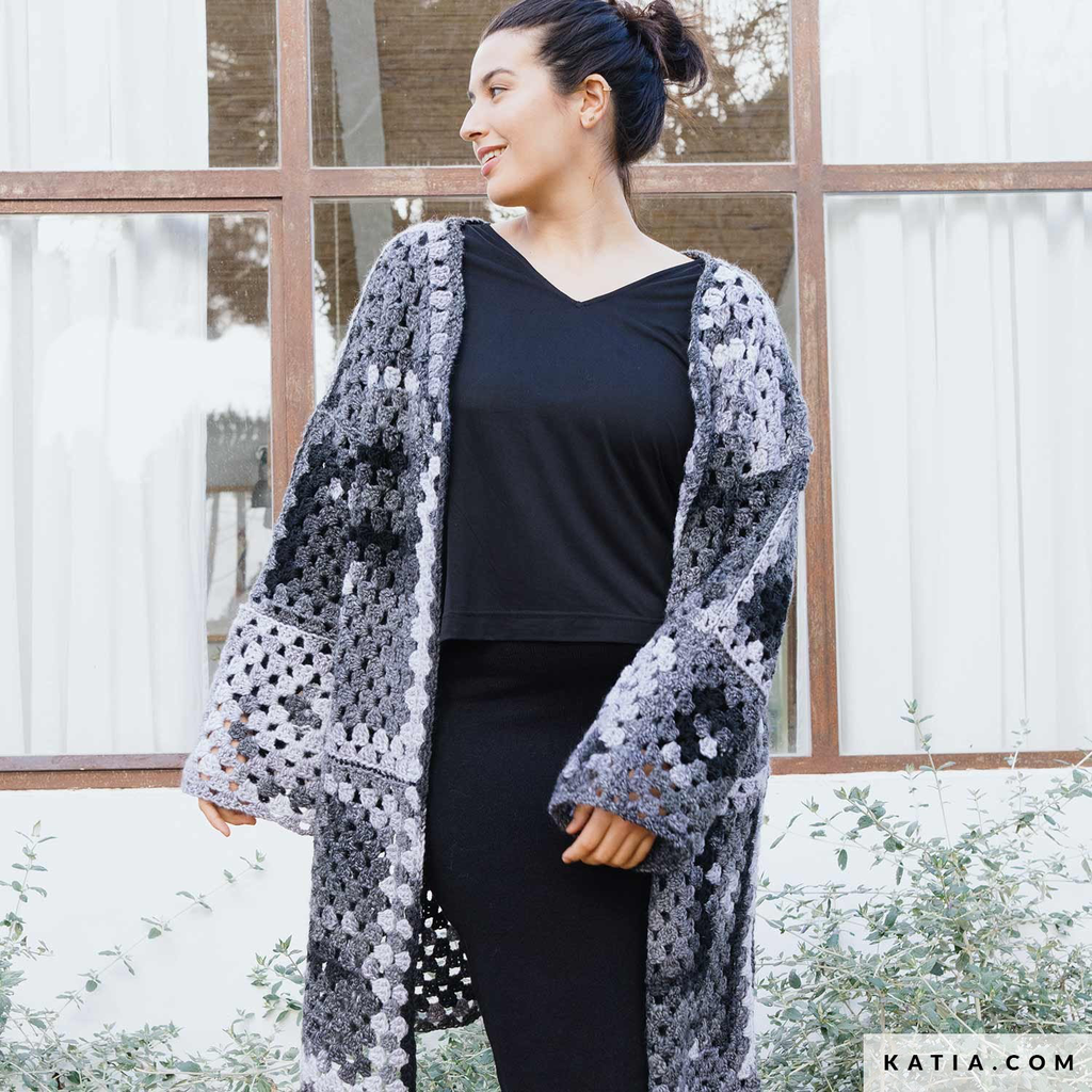 patroon-breien-haken-dames-jas-herfst-winter-katia-7926-10-01-g.webp