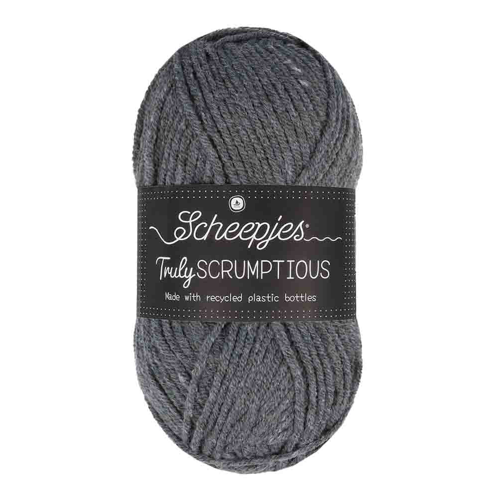 Truly Scrumptious - 380 Black Sesame Muffin