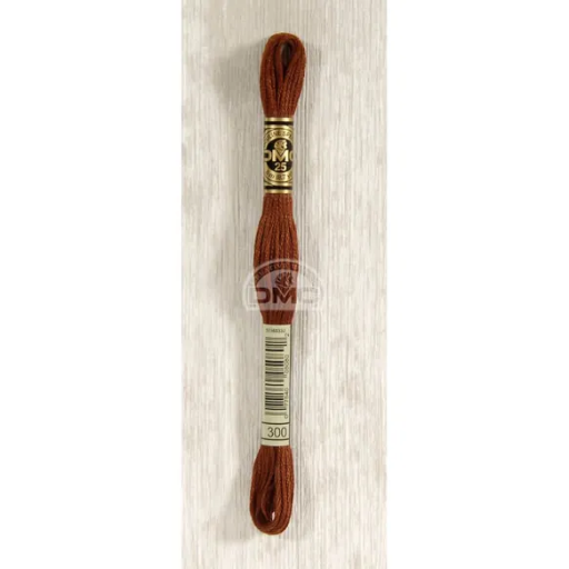 [117MC-0300] DMC Mouliné splijtzijde  - 0300