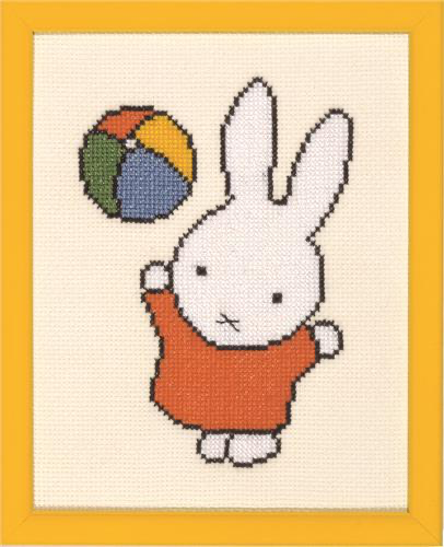 [076.211603] Borduurpakket telpatroon aïda Nijntje met bal 13x17cm